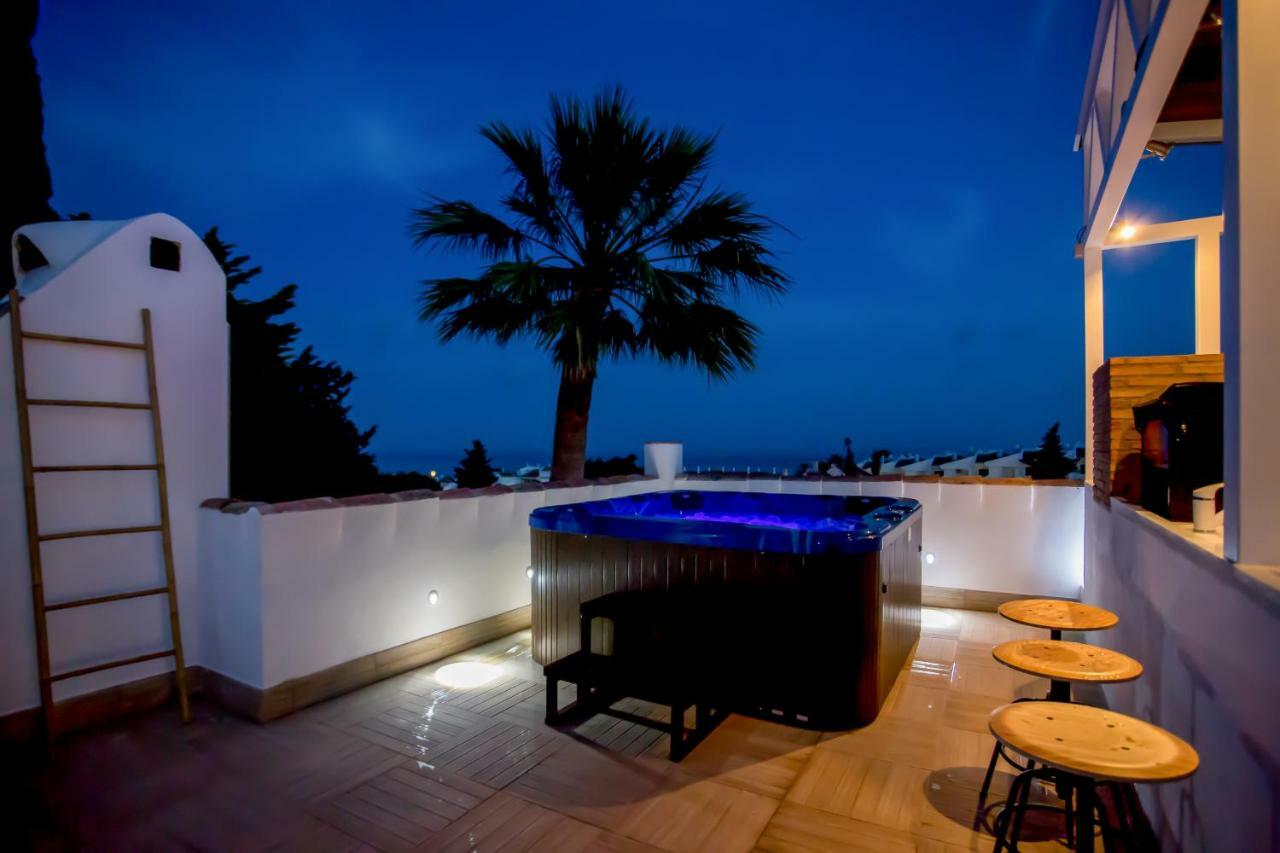 Luxury Villa Marbella With Nice Garden, Pool And Jacuzzi By Varenso Holidays Exterior photo